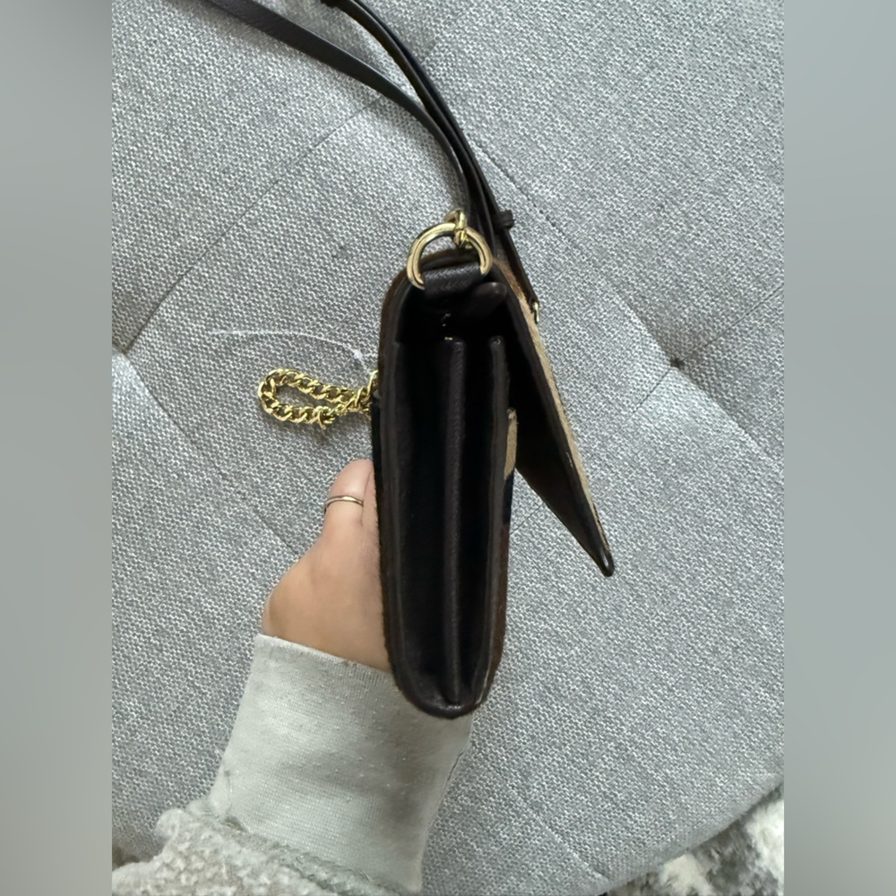 Michael Kors Camouflage Crossbody Bag with Gold Chain Calf Hair - Picture 13 of 14